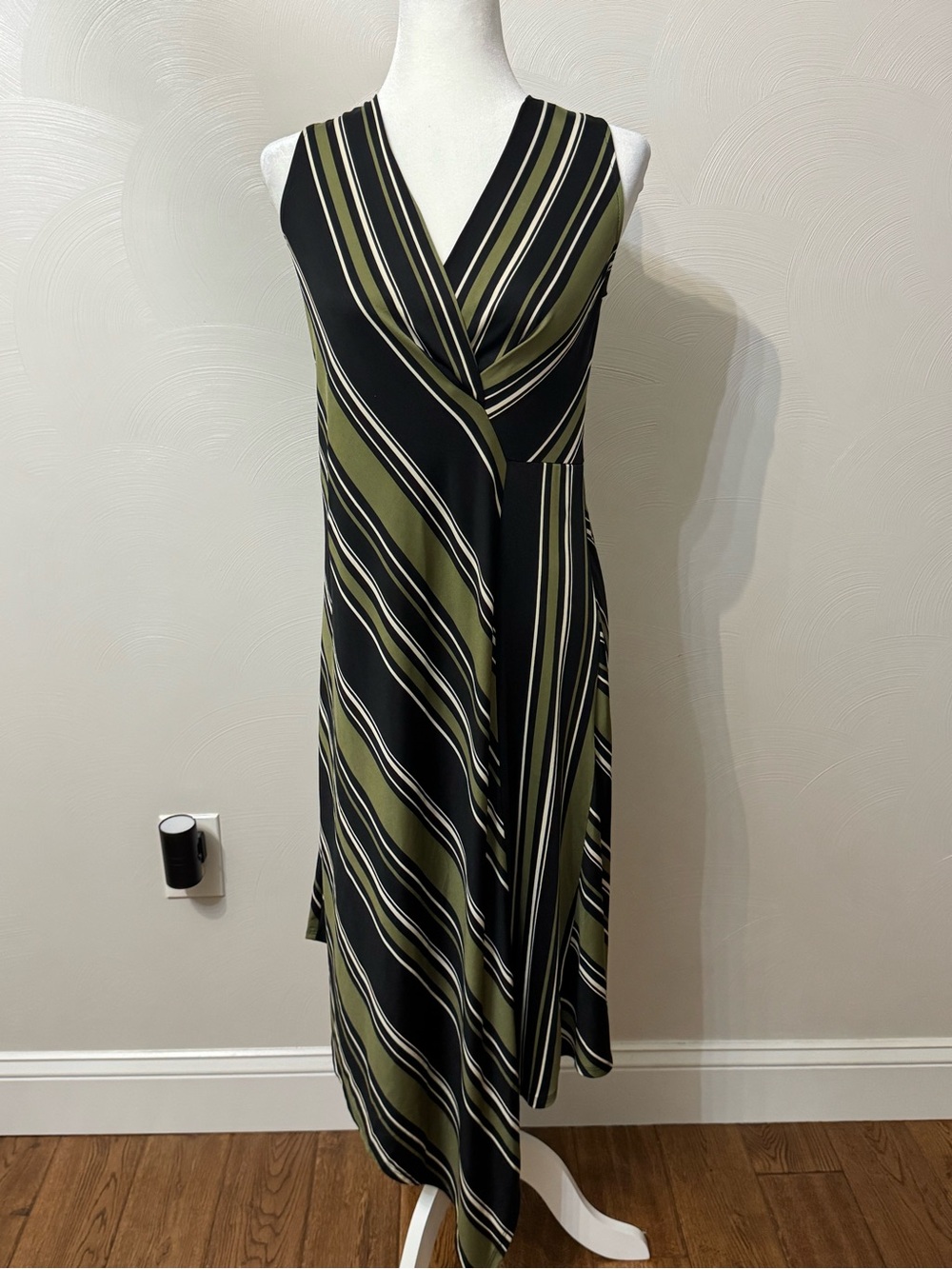 NWT Sleeveless V-Neck Olive & Black Striped Midi Dress size small